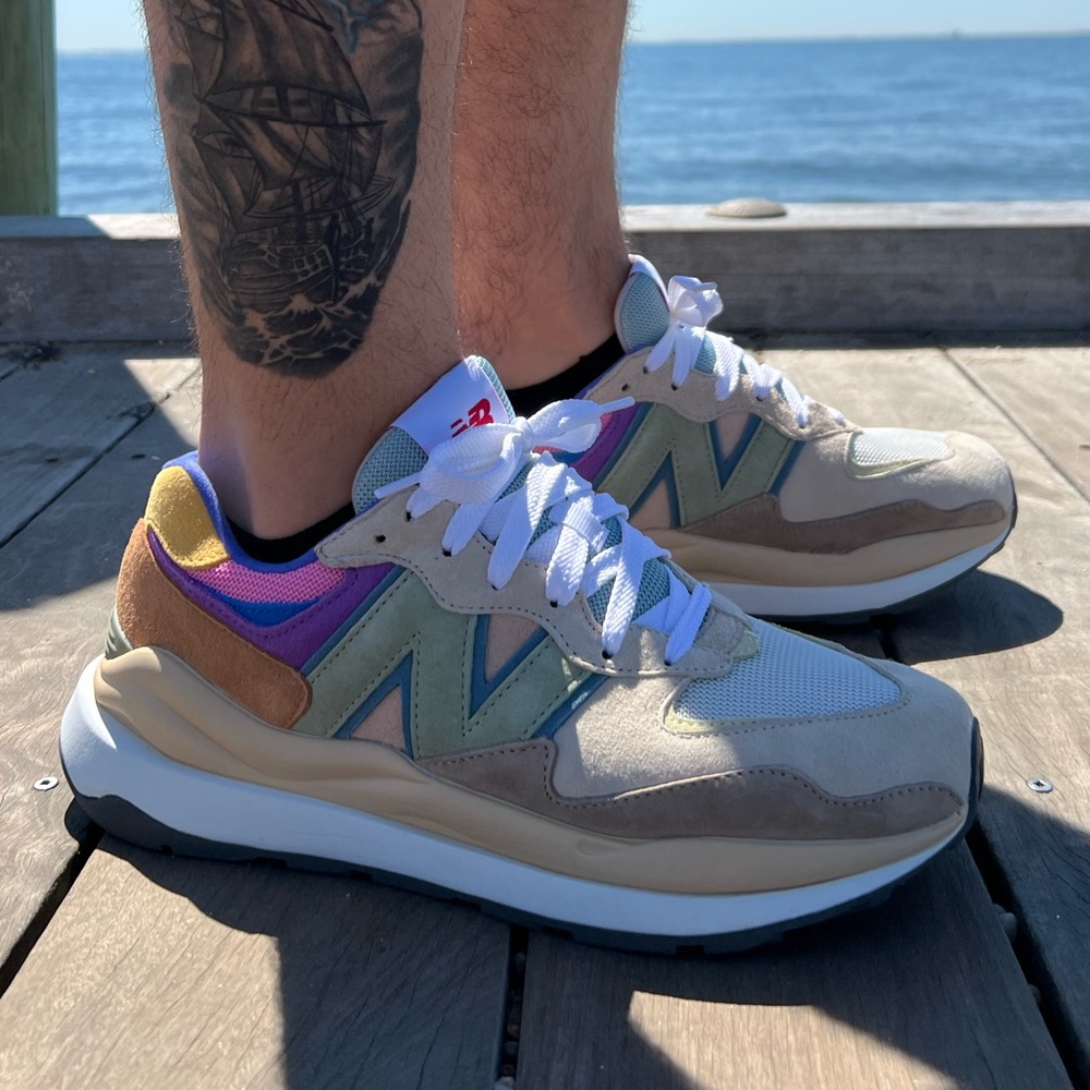 Mens New Balance 57/40 Calm Taupe Size: 9.5 EUC 🔥